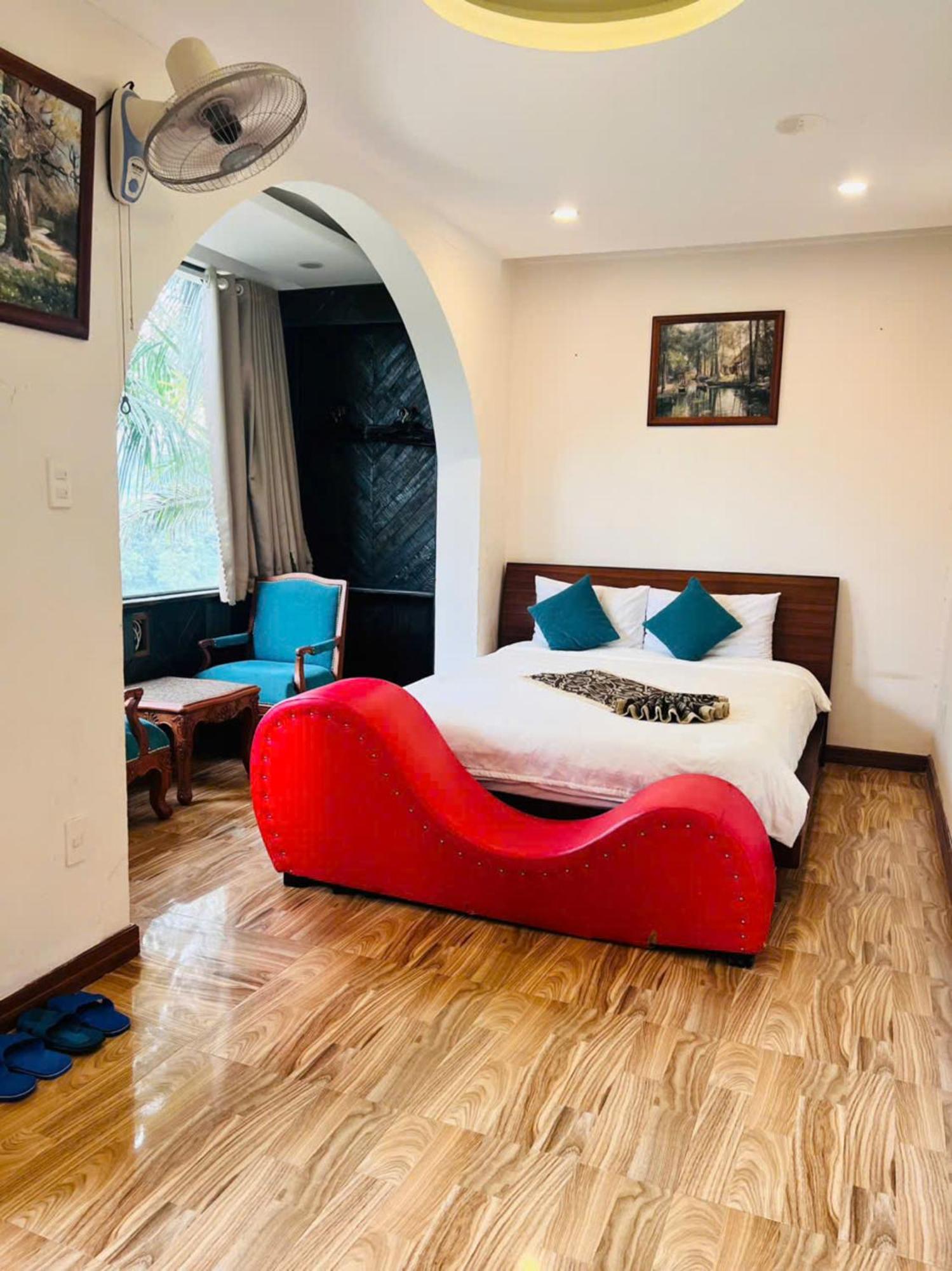Khách sạn Thác Liên Khương 2*