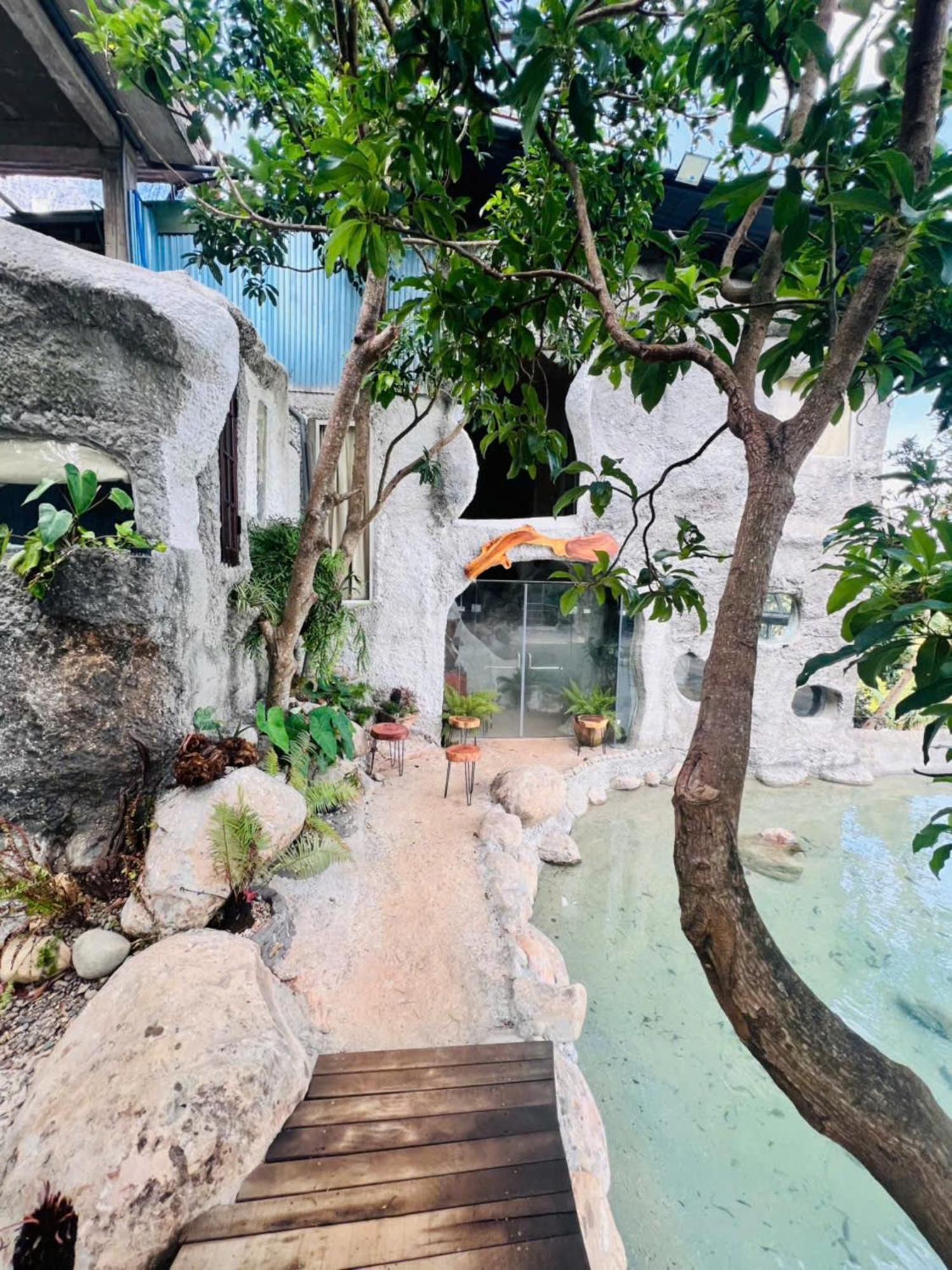 Thác Liên Khương Khách sạn 2*
